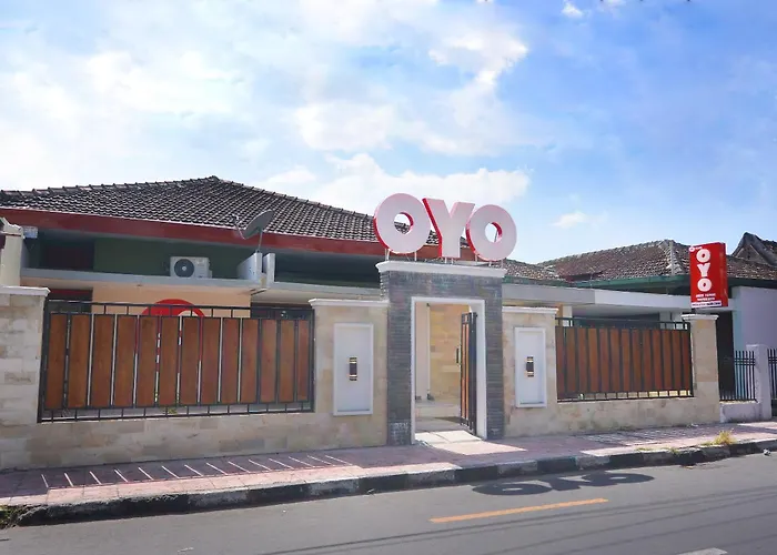 Super OYO 1046 Omah Pathok Hotel Yogyakarta